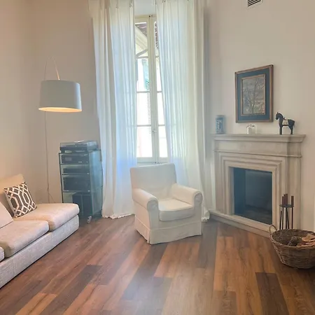 Santa Rosa Florence Apartments 3 Bedrooms - Private Parking Exterior photo